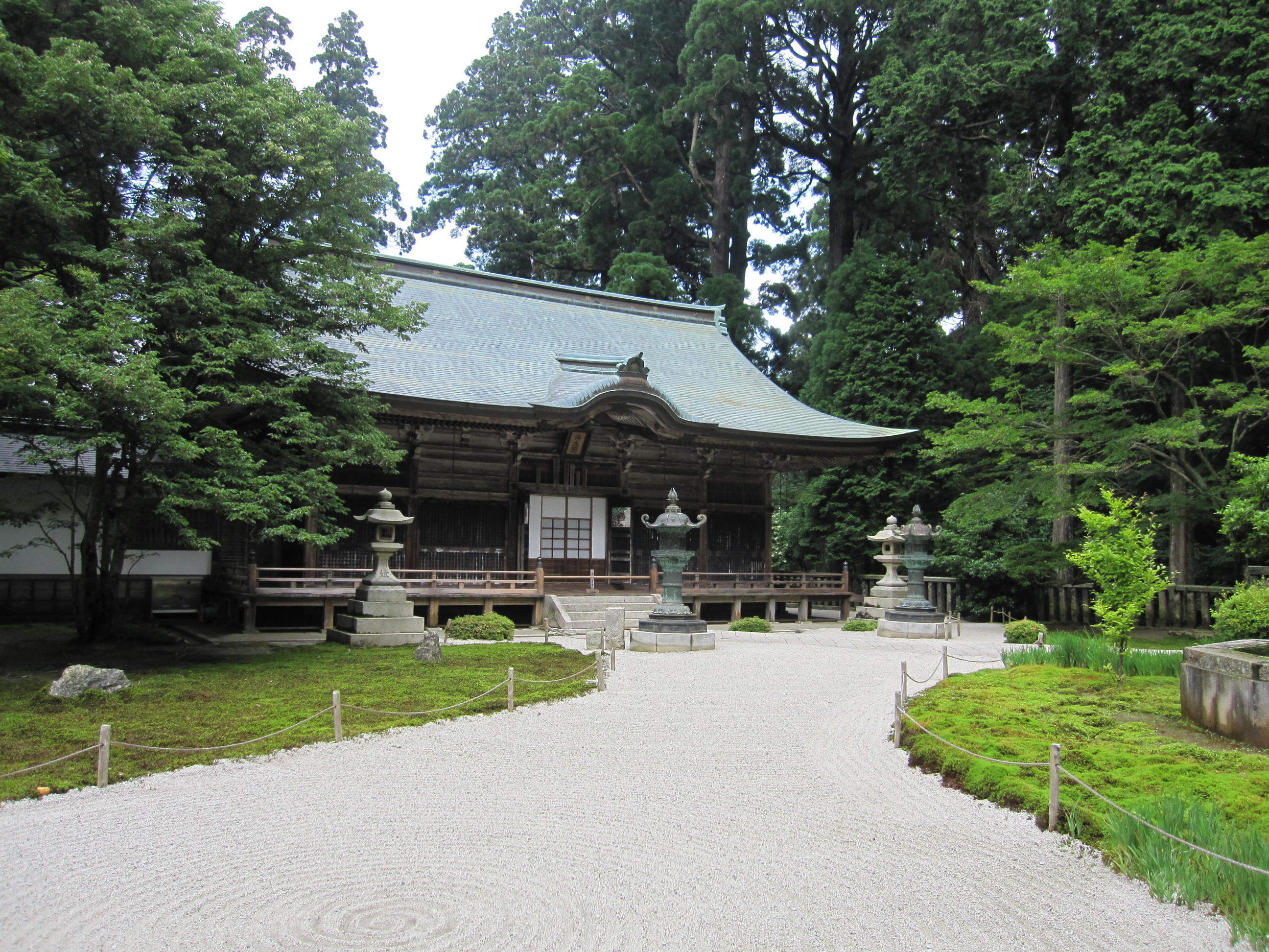 癒しの世界「日本天台三総本山」を巡る旅