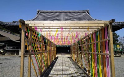 かざぐるま参道通り抜け